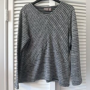 Chico's V-Neck Sweater in Black and White Size 2 Large